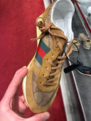 Sneakers rétro monogrammées beige et camel à bande Web