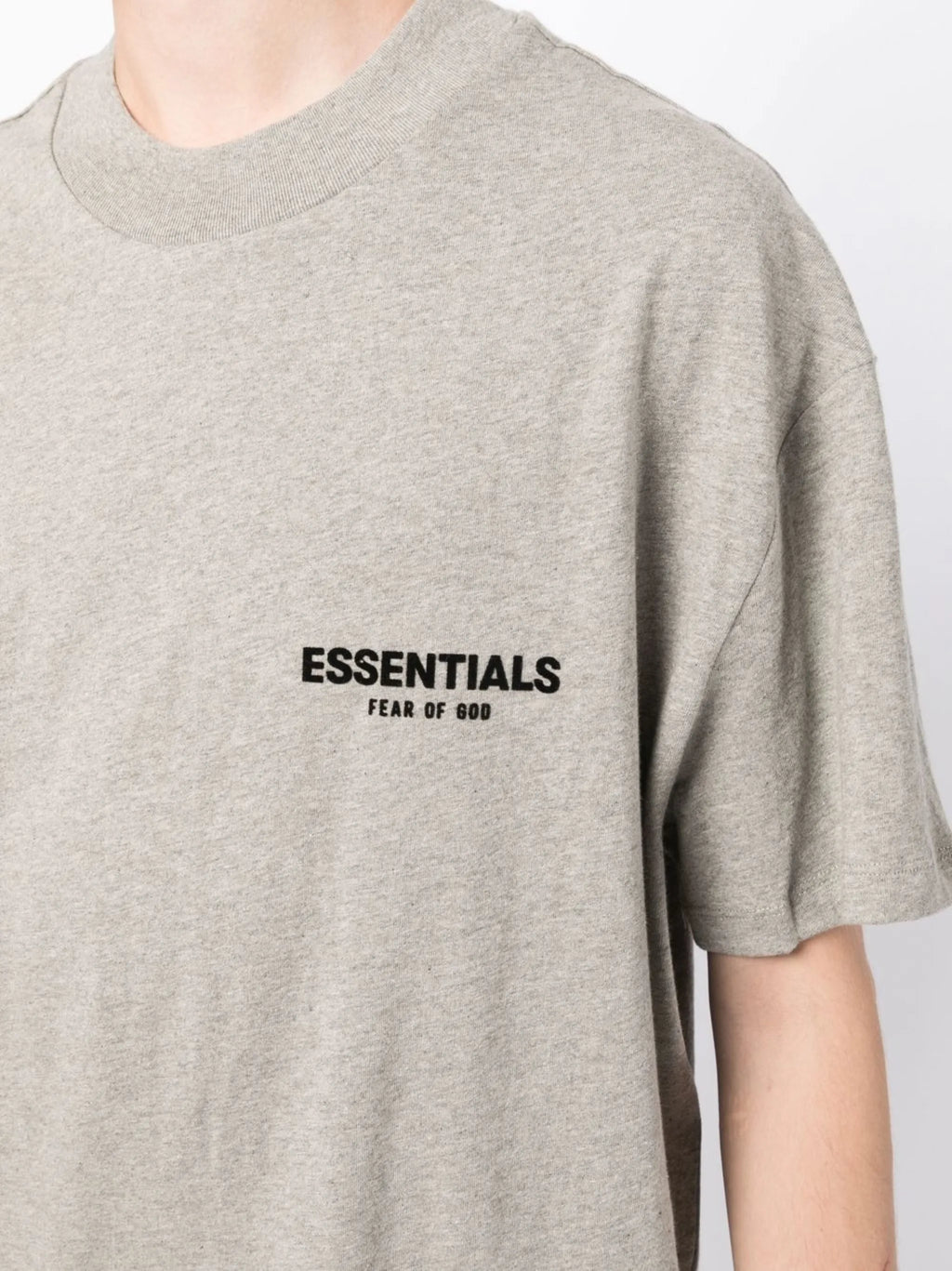 Fear of God Essentials Tee Dark Oatmeal — vue 2