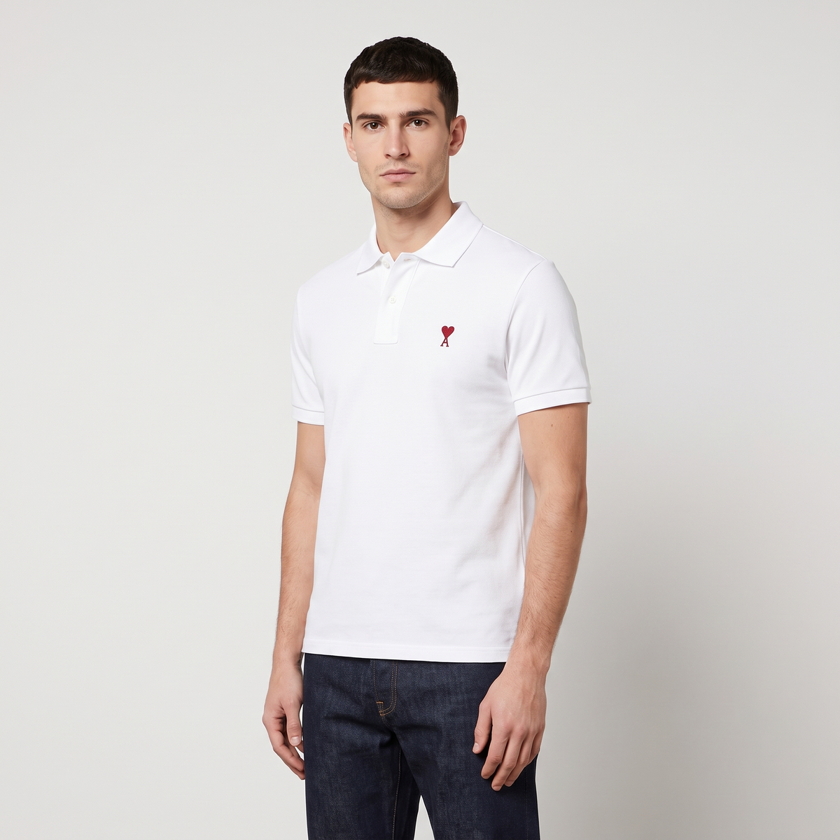 Polo Manches Courtes Ami De Coeur en Coton – porté – trois-quarts