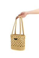 Sac à main avec logo crocheté