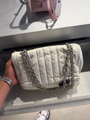Sac porté épaule matelassé Monaco Chain blanc cassé