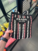 Sac cabas crochet à perles noir, blanc et rose