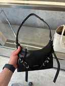 Sac hobo compact en cuir grainé à bandoulière ajustable