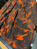 Short de bain imprimé camouflage orange et noir