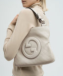 Sac Gucci en Cuir Beige avec Logo Texturé