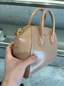 Sac à main structuré en cuir lisse rose blush