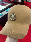 Casquette en maille technique avec écusson signature