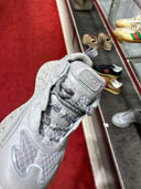 Sneakers runner techniques grises à semelle sculptée