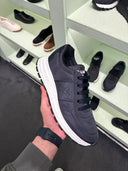 Sneakers techniques bleu en nylon à semelle crantée