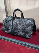 Sac de voyage bandoulière monogrammé camouflage gris anthracite