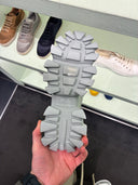 Sneakers techniques Cloudbust Thunder blanches et grises