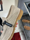 Mocassins en suède GG embossé beige semelle gomme