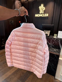 Doudoune légère matelassée rose poudré à col montant
