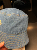 Bob en denim bleu clair à logo brodé