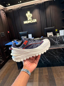Moncler Grenoble Trailgrip GTX Low bleu marine et blanc