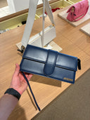 Sac épaule Le Bambino Long en cuir bleu marine