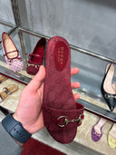 Mules monogramme Horsebit en toile jacquard bordeaux