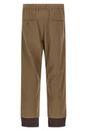 Pantalon en gabardine de laine à plusieurs épaisseurs