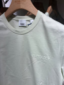 T-shirt premium vert sauge clair à logo signature ton sur ton
