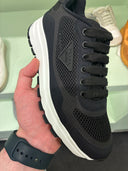 Sneakers techniques en maille noire