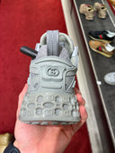 Sneakers runner techniques grises à semelle sculptée