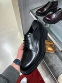 Derbies en cuir noir semelle sculptée