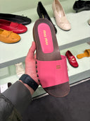 Mules plates vernies à plateforme bois rose