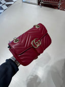 Mini sac GG Marmont matelassé rouge Rosso Ancora