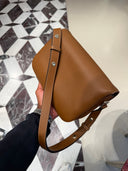 Sac porté épaule Horsebit en cuir lisse camel