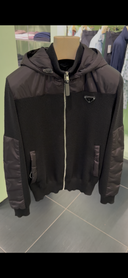 Veste cardigan noire à capuche