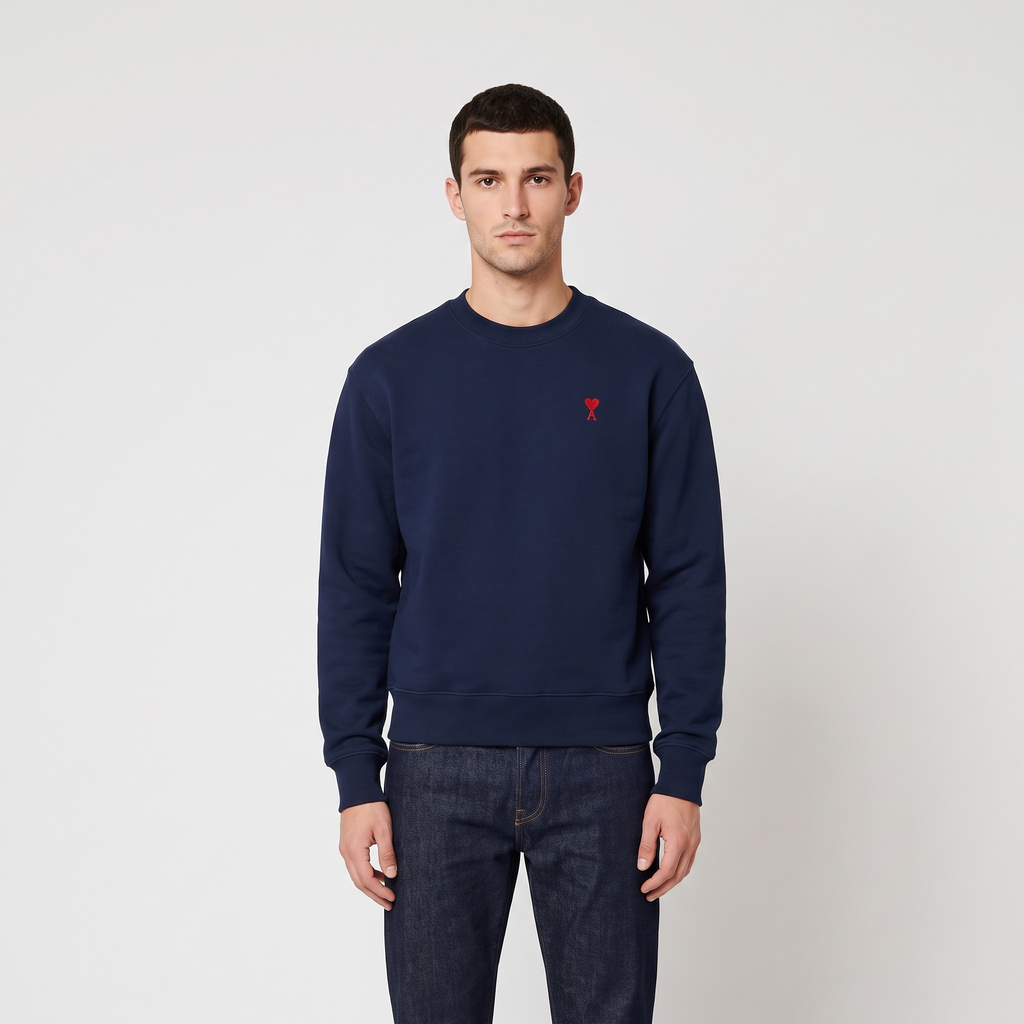 Sweatshirt Bleu Marine Ami de Coeur Rouge en Coton – porté – face