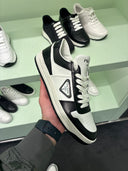 Sneakers en cuir bicolore noir et blanc