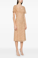 Robe Rose