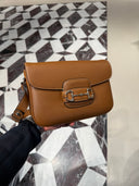 Sac porté épaule Horsebit en cuir lisse camel
