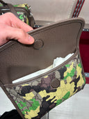 Pochette GG Supreme camouflage vert olive