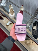 Mules plates logo brodé rose pastel et violet