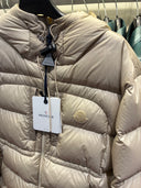 Doudoune courte à capuche effet satiné