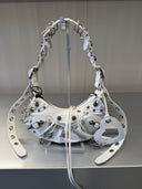 Le Cagole Shoulder Bag XS blanc optique à détails métalliques