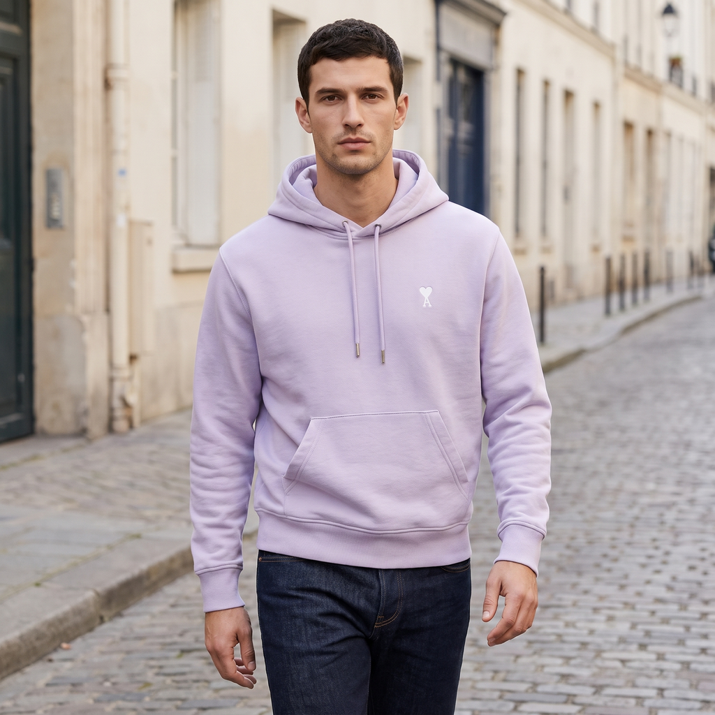 Hoodie Violet Ami de Coeur en Coton – porté – ambiance