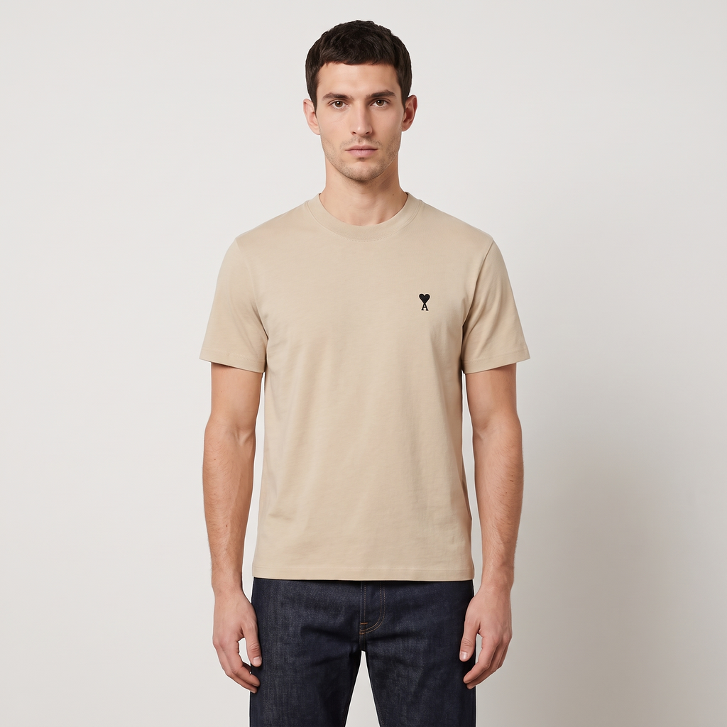 T-shirt Beige Ami De Coeur Noir En Coton – porté – face