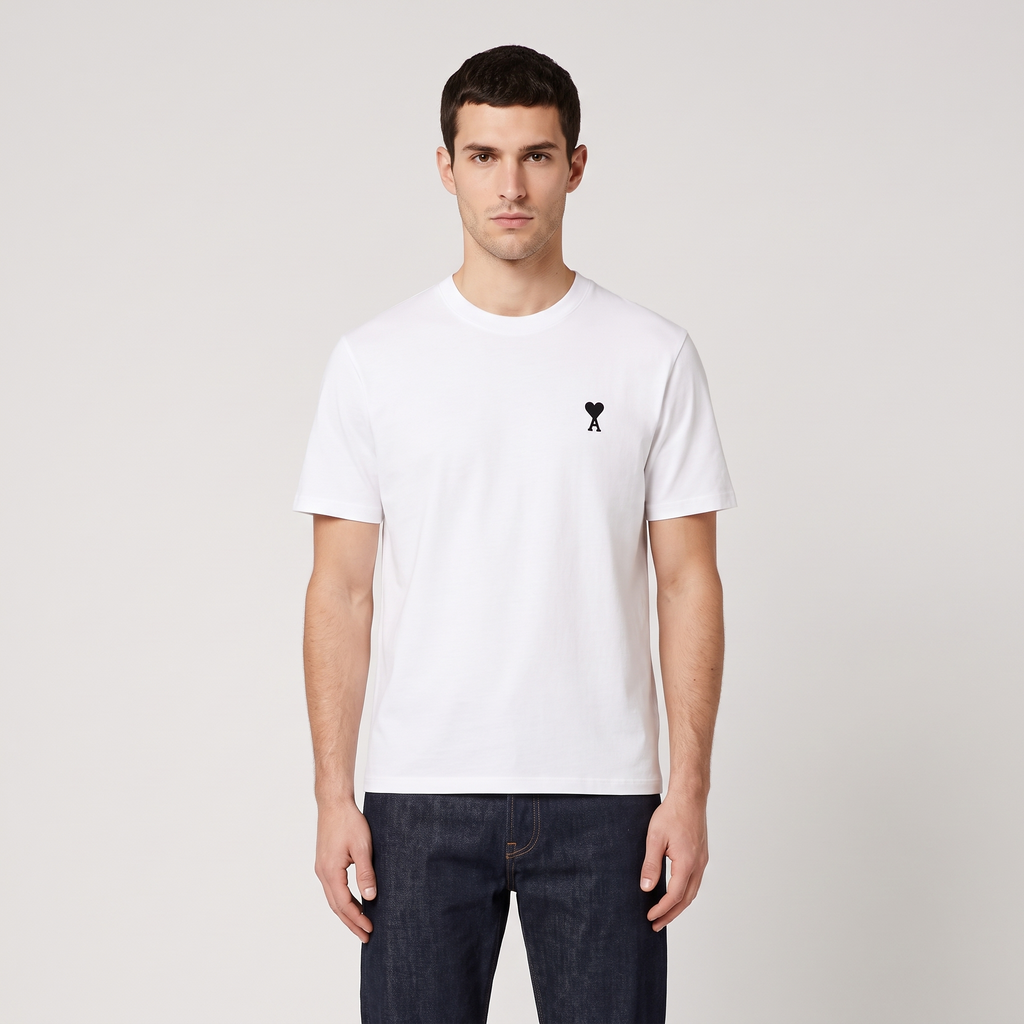 T-shirt Blanc Ami De Coeur Noir en Coton – porté – face