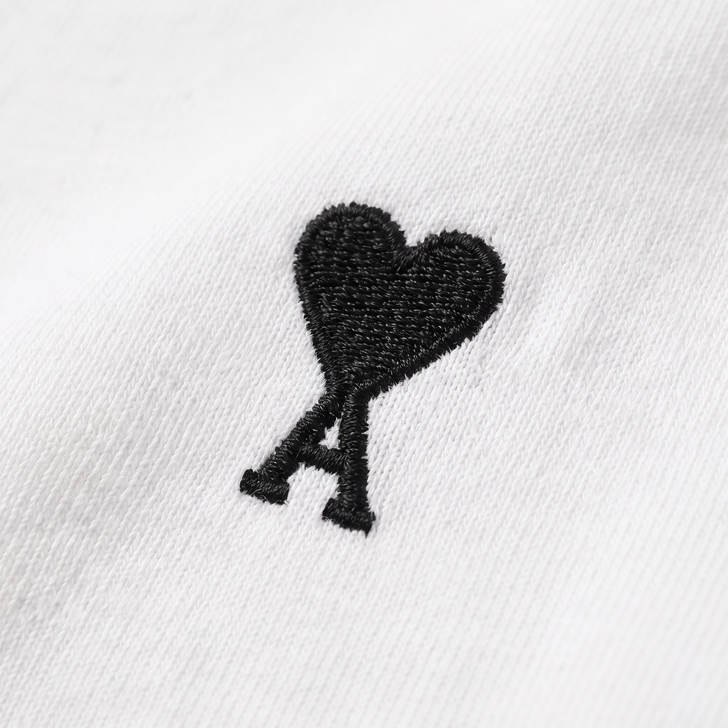 T-shirt Blanc Ami De Coeur Noir en Coton – détail du logo