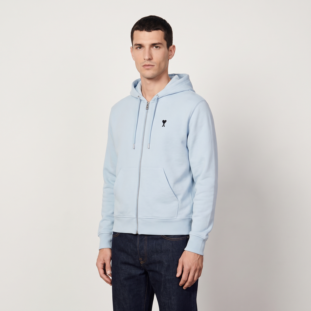 Hoodie Zippe Ami De Coeur Noir Bleu Ciel en Coton – porté – trois-quarts