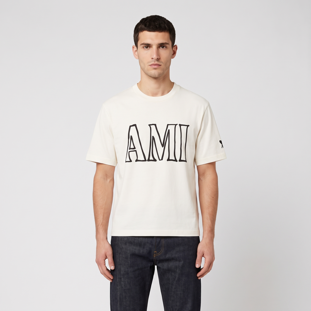 T-shirt Ami Imprimé Crème En Coton – porté – face