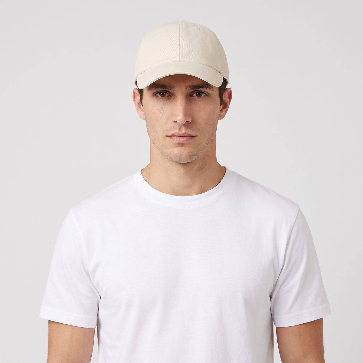 La Casquette Signature Beige Jacquemus – porté – face