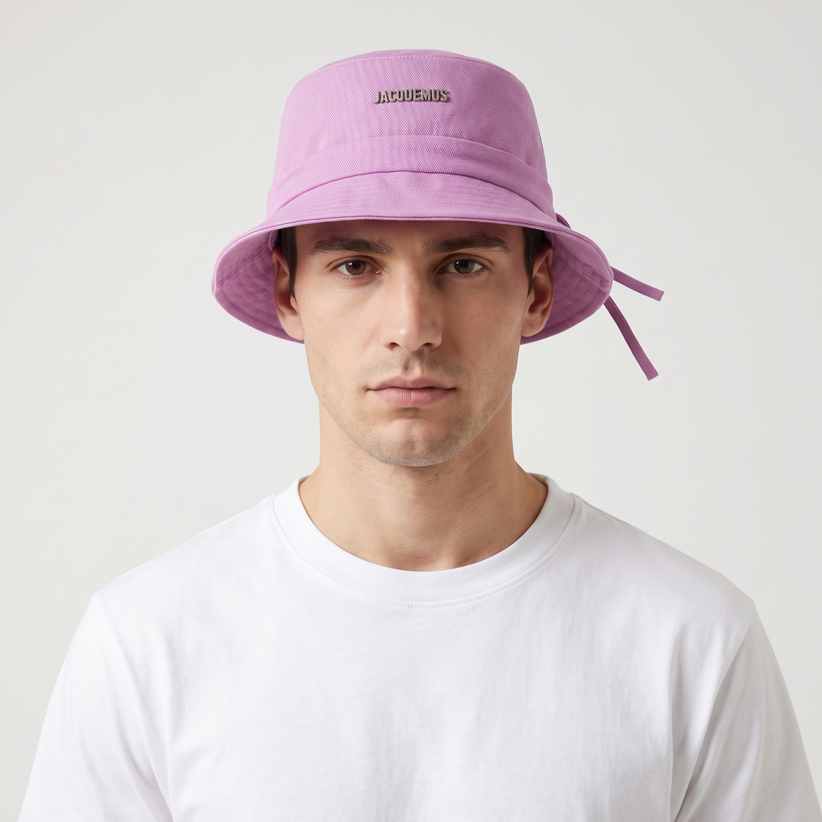 Le Bob Gadjo Jacquemus Lilac – porté – face