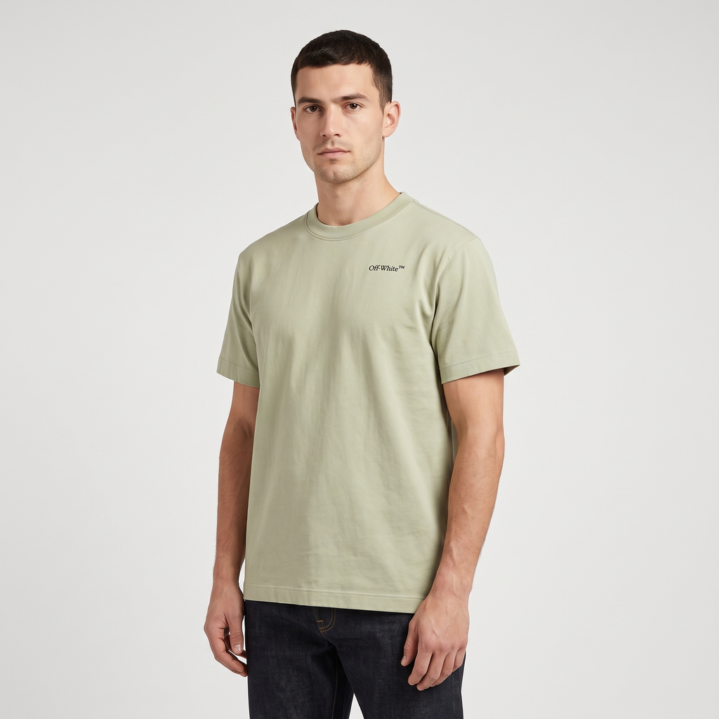 T-shirt Off-White Light Green Logo Black – porté – trois-quarts