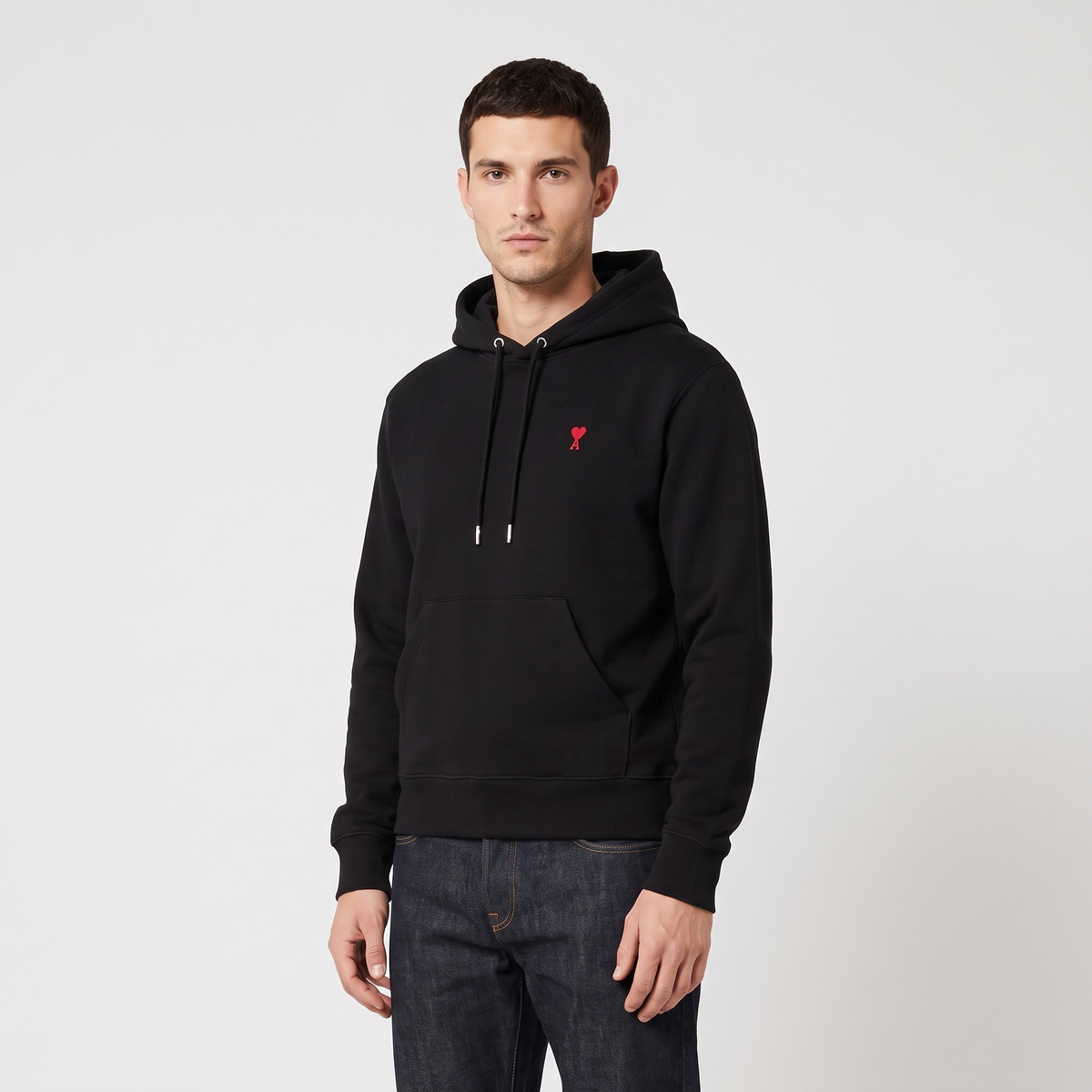 Hoodie Ami de Coeur en Coton – porté – trois-quarts